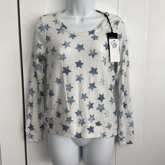 Chaser Tops - NWT Chaser | Long sleeve star cutout shirt | XS